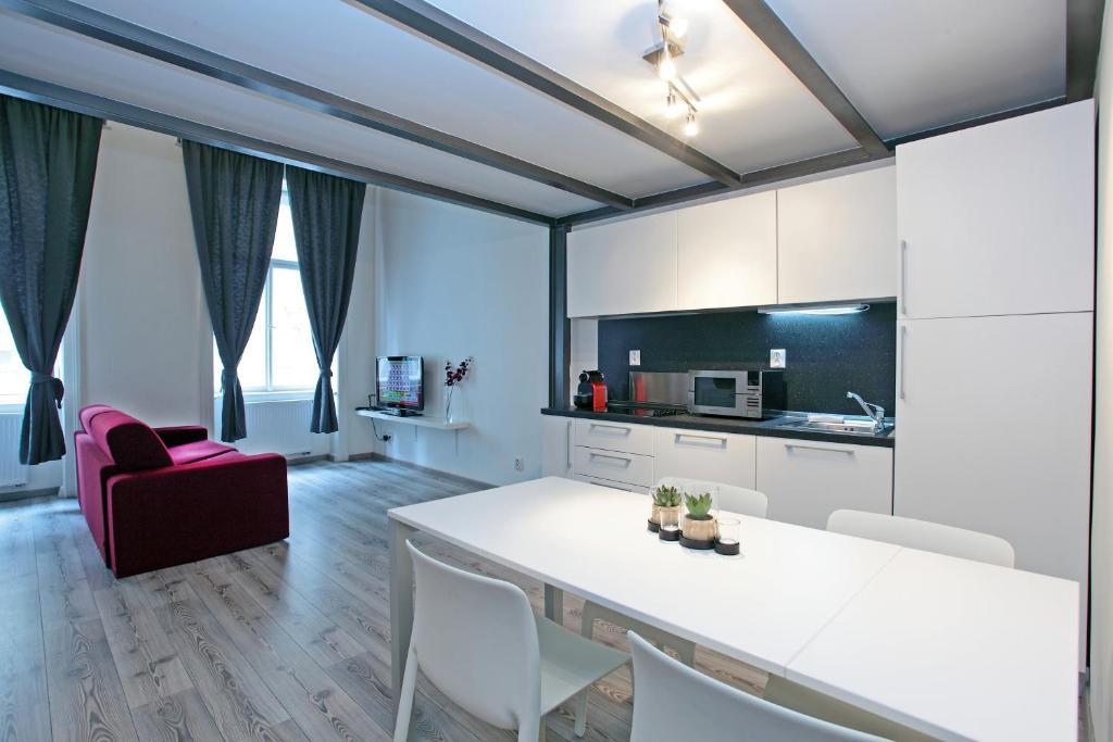 Apartment House - The Modern Flat Prag Exteriör bild